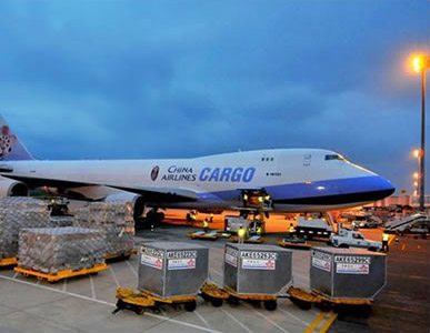 international forwarding by air shipping